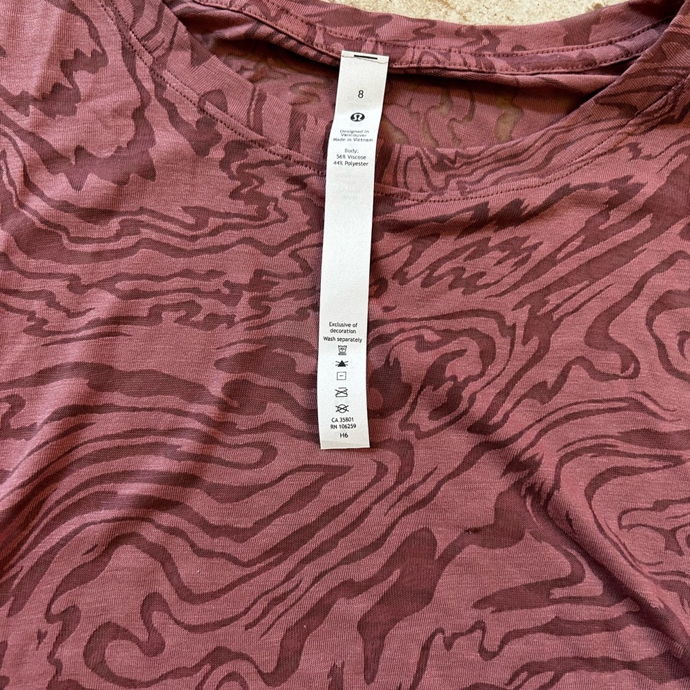 Kate’s Tee - 8 - Picture 3 of 4
